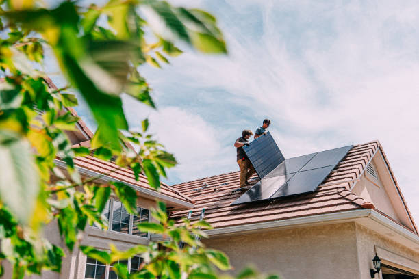Best Roof Gutter Cleaning  in Lagunitas Forest Knolls, CA